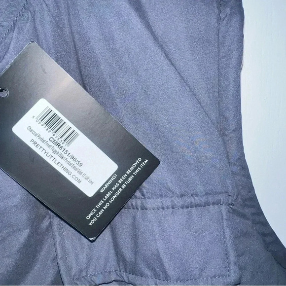 NWT SZ 12 CHARCOAL POCKET FRONT TOGGLE WAIST W/ POCKET Vest Pretty Little Thing - Picture 2 of 4